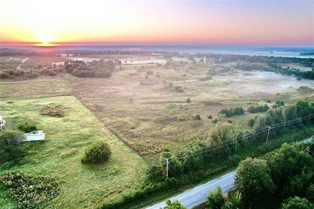 10 Acres of Land for Sale in Harrah, Oklahoma