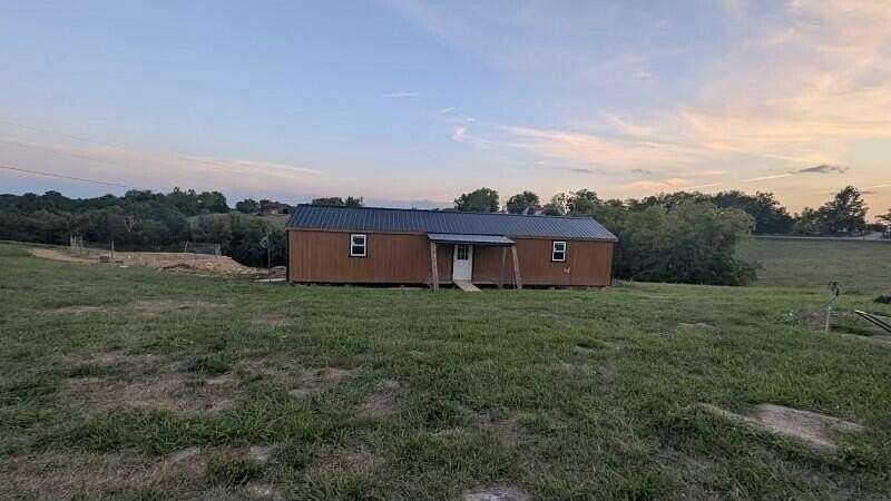 4.3 Acres of Residential Land with Home for Sale in Harrodsburg, Kentucky