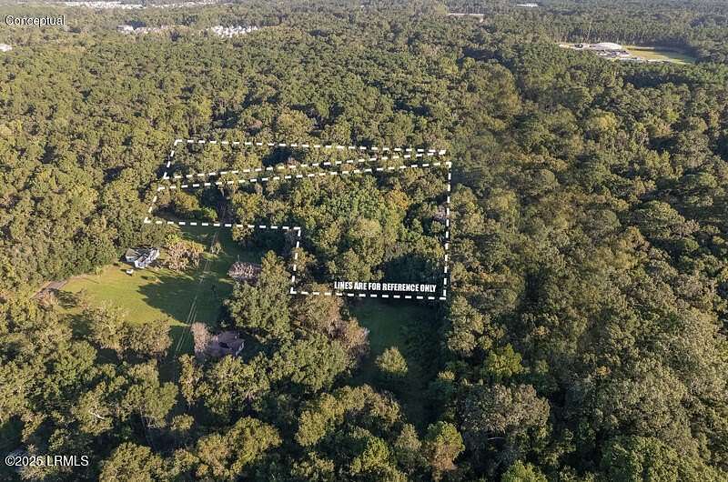 5 Acres of Residential Land for Sale in Beaufort, South Carolina