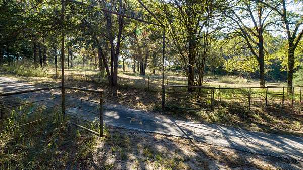18.5 Acres of Recreational & Residential Land for Sale in Emory, Texas