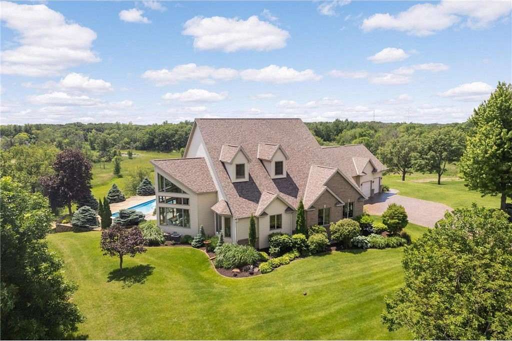4.16 Acres of Land with Home for Sale in Credit River Township, Minnesota