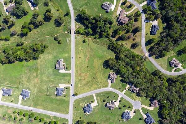 2.27 Acres of Residential Land for Sale in Fayetteville, Arkansas