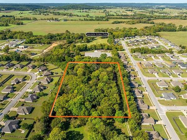 4 Acres of Residential Land for Sale in Prairie Grove, Arkansas