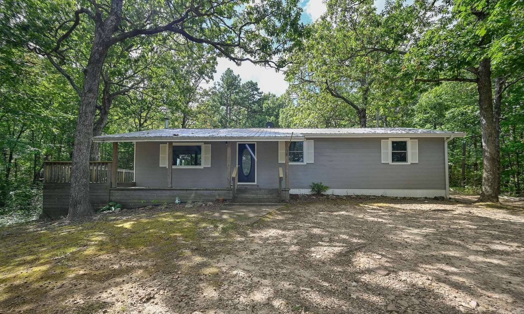 3.35 Acres of Residential Land with Home for Sale in Mena, Arkansas