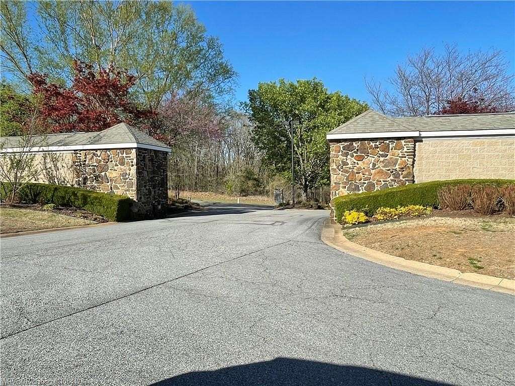 3 Acres of Residential Land for Sale in Van Buren, Arkansas