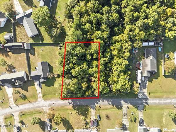 0.31 Acres of Residential Land for Sale in Hubert, North Carolina