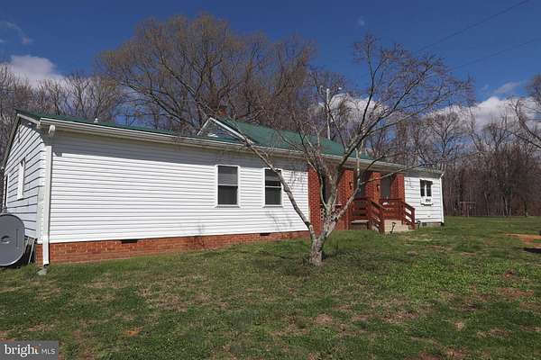 5 Acres of Land with Home for Lease in La Plata, Maryland