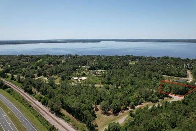 1 Acre of Land for Sale in Hawthorne, Florida