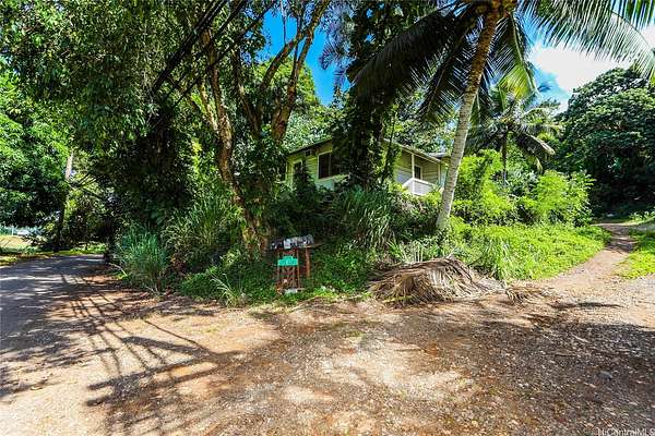 6.54 Acres of Residential Land with Home for Sale in Kaneohe, Hawaii