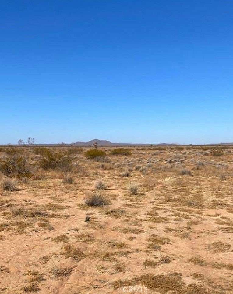2 Acres of Residential Land for Sale in Helendale, California