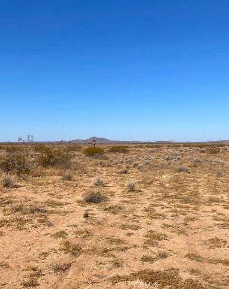 2 Acres of Residential Land for Sale in Helendale, California