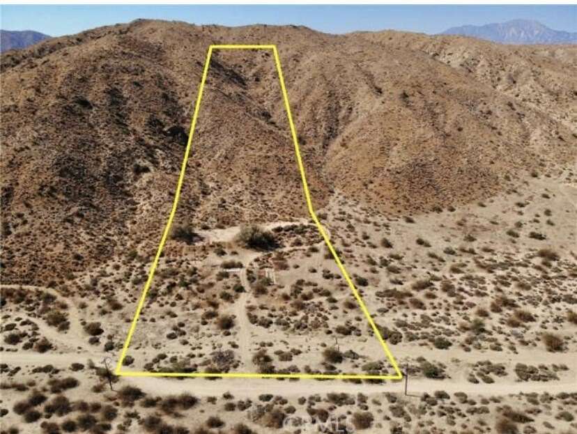 8 Acres of Residential Land for Sale in Morongo Valley, California