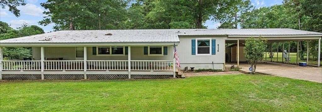 1.76 Acres of Residential Land with Home for Sale in Shreveport, Louisiana