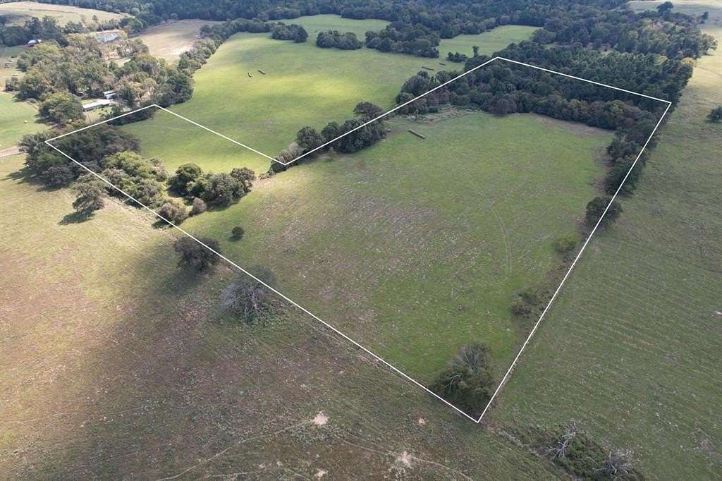 20 Acres of Land for Sale in Frankston, Texas