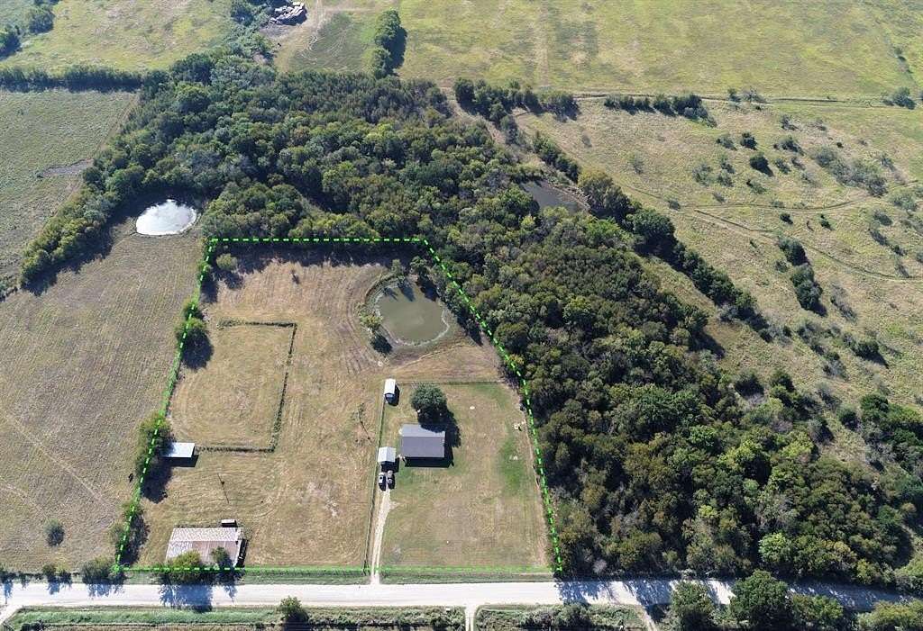 5.9 Acres of Land with Home for Sale in Kerens, Texas