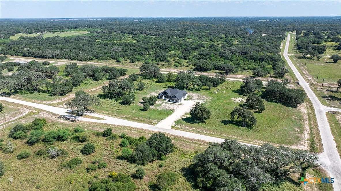 9.69 Acres of Residential Land for Sale in Inez, Texas
