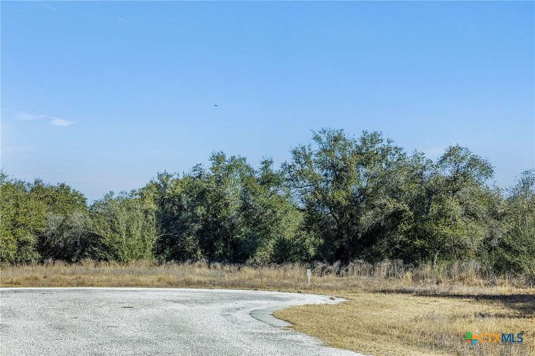 14 Acres of Land for Sale in Inez, Texas