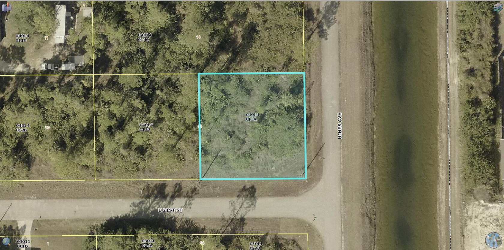 0.25 Acres of Residential Land for Sale in Alva, Florida