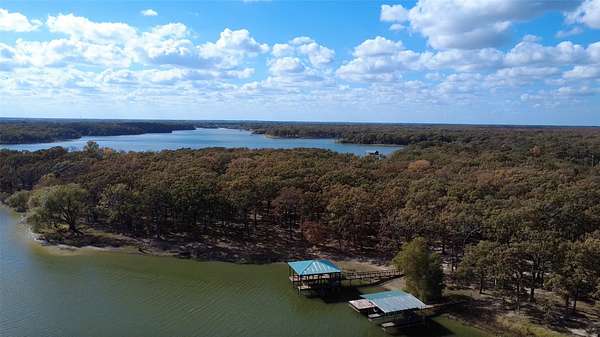 2.5 Acres of Residential Land for Sale in Quinlan, Texas