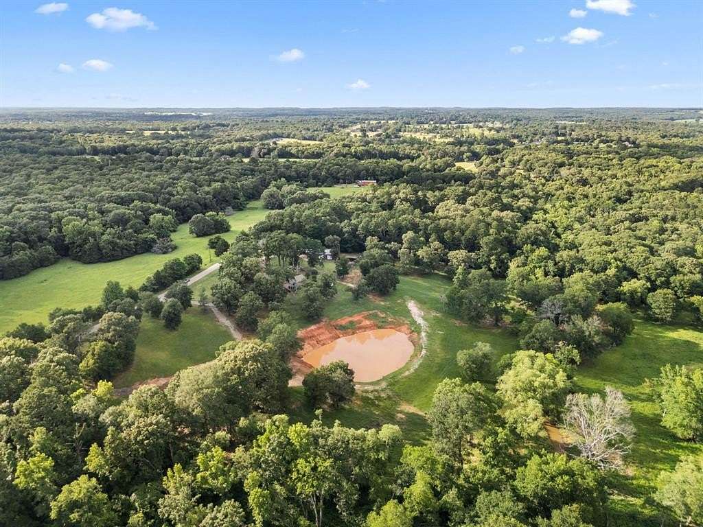 20 Acres of Land with Home for Sale in Tyler, Texas