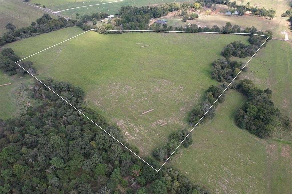 23 Acres of Land for Sale in Frankston, Texas