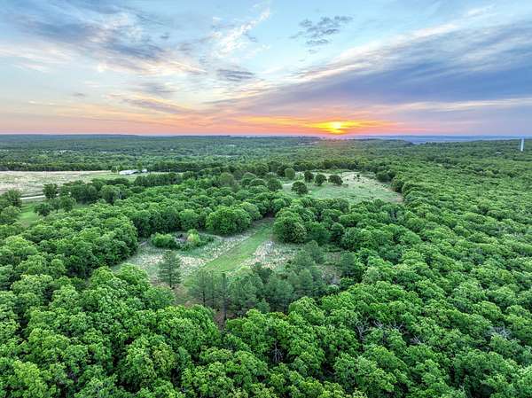 290 Acres of Land for Sale in Dustin, Oklahoma