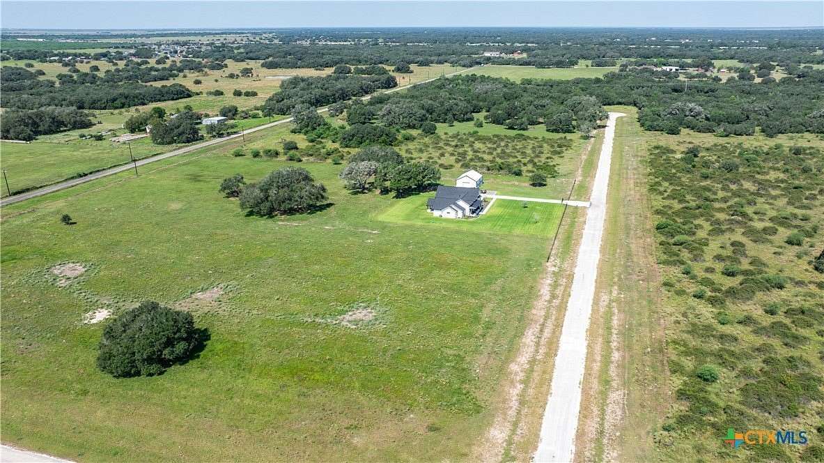 7.38 Acres of Residential Land for Sale in Inez, Texas