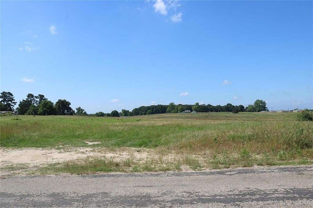2.67 Acres of Residential Land for Sale in Pittsburg, Texas