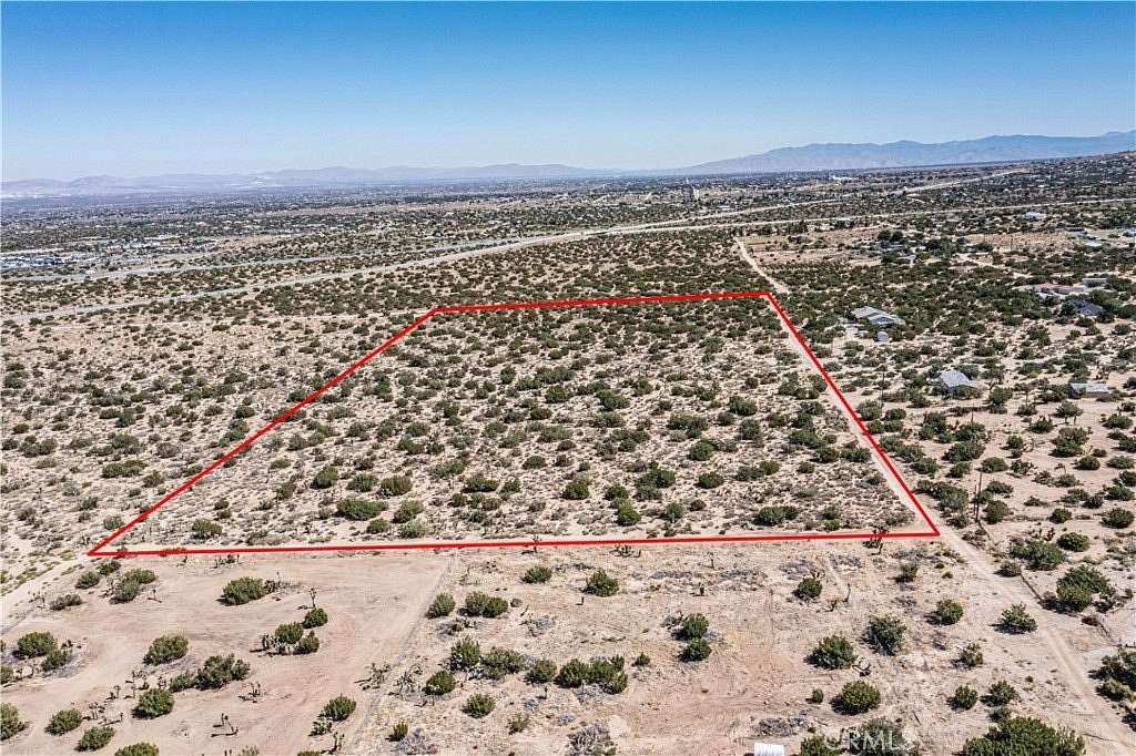 20 Acres of Land for Sale in Piñon Hills, California