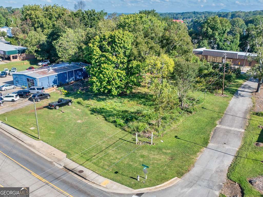 0.5 Acres of Land for Sale in Gainesville, Georgia