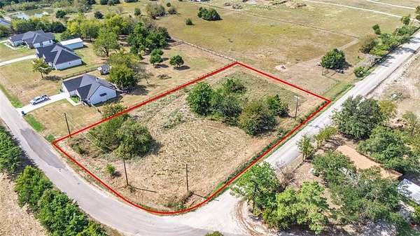 1 Acre of Residential Land for Sale in Greenville, Texas