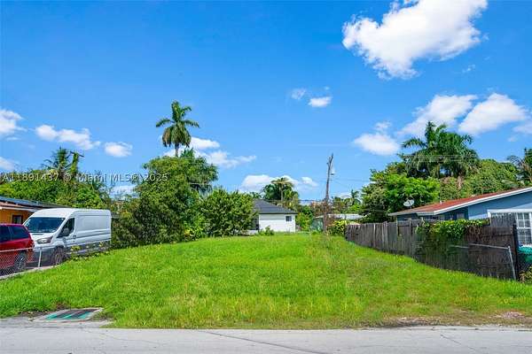0.12 Acres of Residential Land for Sale in Miami, Florida