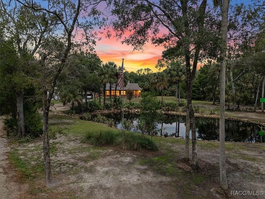 5.26 Acres of Residential Land with Home for Sale in Yankeetown, Florida