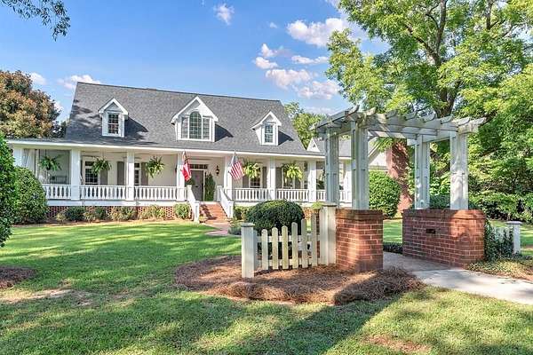 13.3 Acres of Land with Home for Sale in Eatonton, Georgia