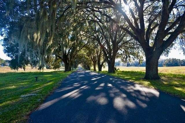 4 Acres of Residential Land with Home for Sale in Ocala, Florida