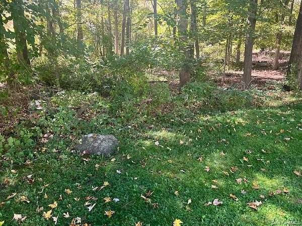 2 Acres of Land for Sale in Cortlandt Manor, New York