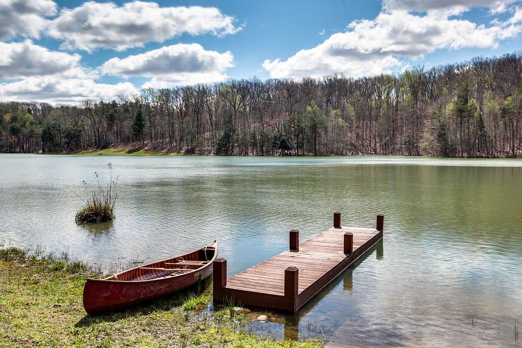 1.86 Acres of Residential Land for Sale in McMinnville, Tennessee