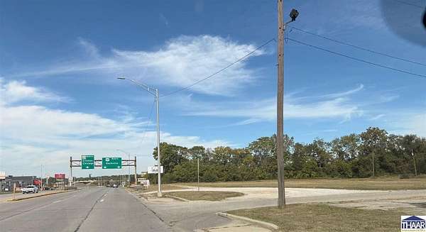 6 Acres of Commercial Land for Sale in Terre Haute, Indiana