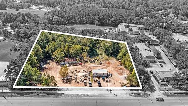 2.29 Acres of Improved Commercial Land for Sale in Lufkin, Texas