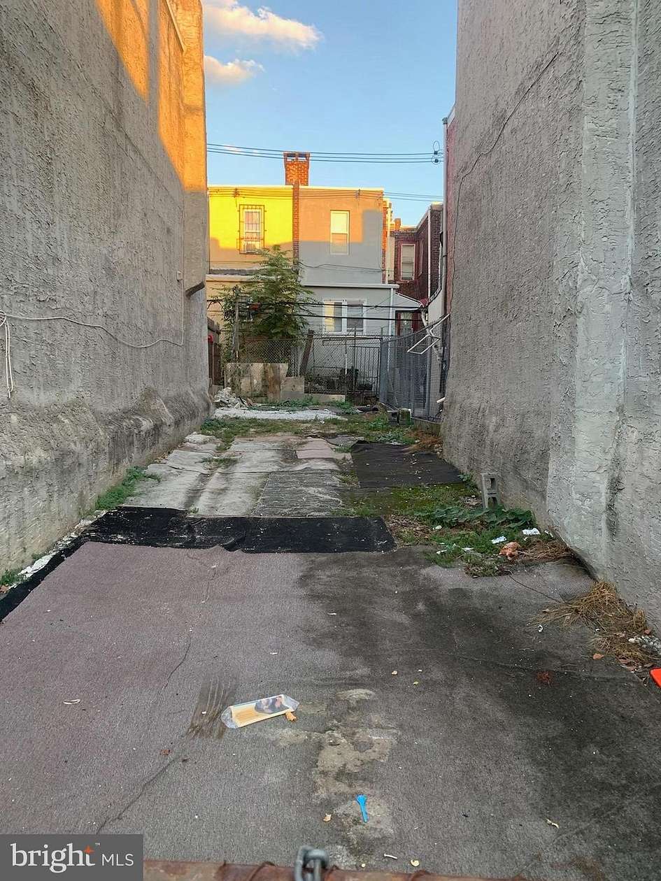 0.02 Acres of Mixed-Use Land for Sale in Philadelphia, Pennsylvania