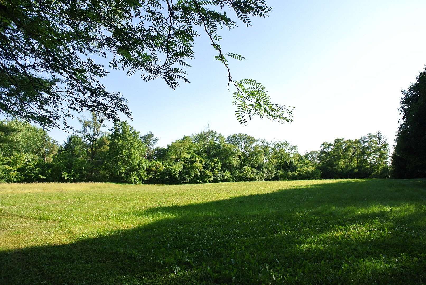 2.1 Acres of Residential Land for Sale in South Barrington, Illinois