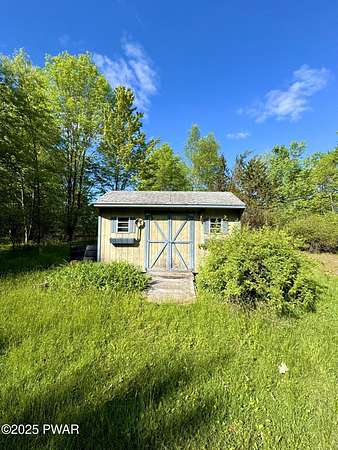 0.92 Acres of Residential Land for Sale in South Canaan, Pennsylvania