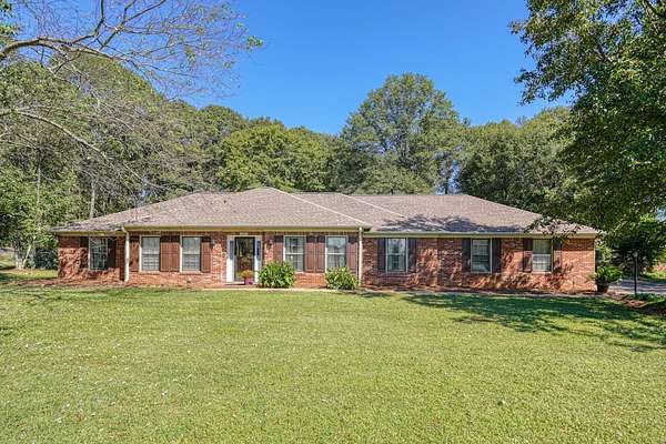 1.8 Acres of Residential Land with Home for Sale in Inman, South Carolina