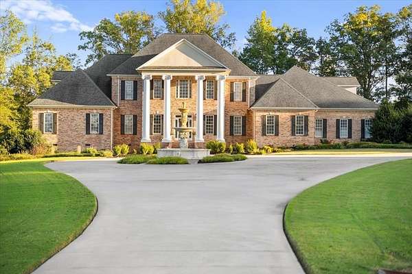 3.73 Acres of Residential Land with Home for Sale in Rocky Face, Georgia