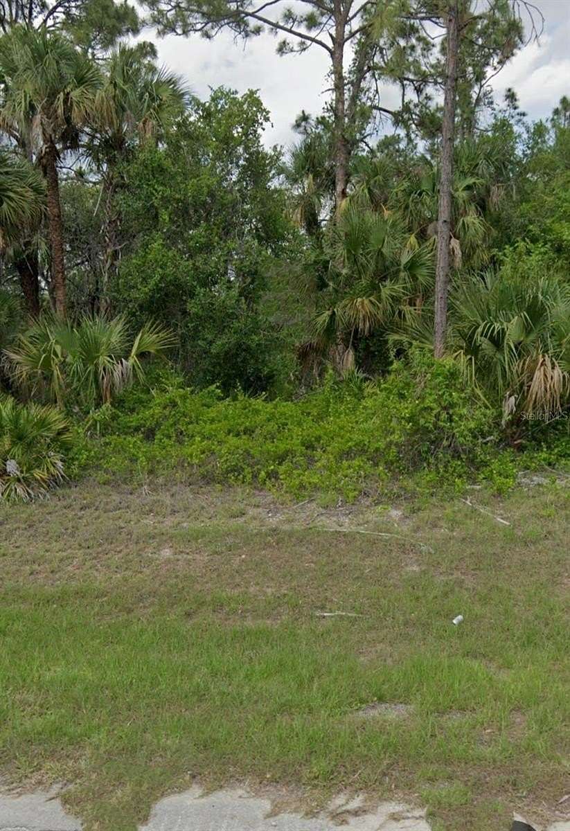 0.25 Acres of Residential Land for Sale in LaBelle, Florida