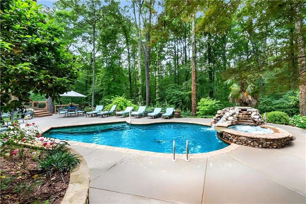 2.7 Acres of Residential Land with Home for Sale in Marietta, Georgia