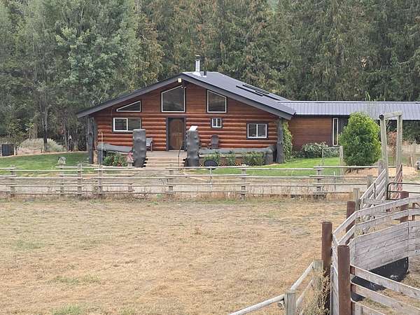 25.5 Acres of Recreational Land with Home for Sale in Colville, Washington