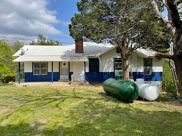 1.58 Acres of Residential Land with Home for Sale in Tuskahoma, Oklahoma