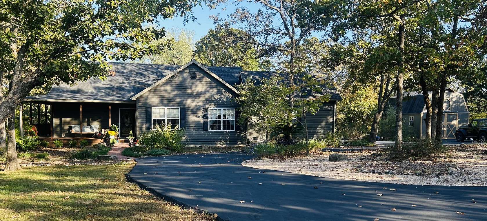 5.43 Acres of Residential Land with Home for Sale in Kirbyville, Missouri