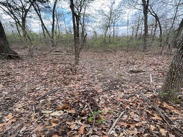 10 Acres of Recreational Land for Sale in Yellville, Arkansas